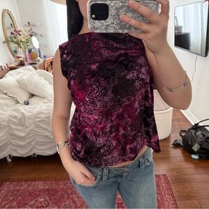 Elegant Women's Sleeveless Top - Purple and Pink velour